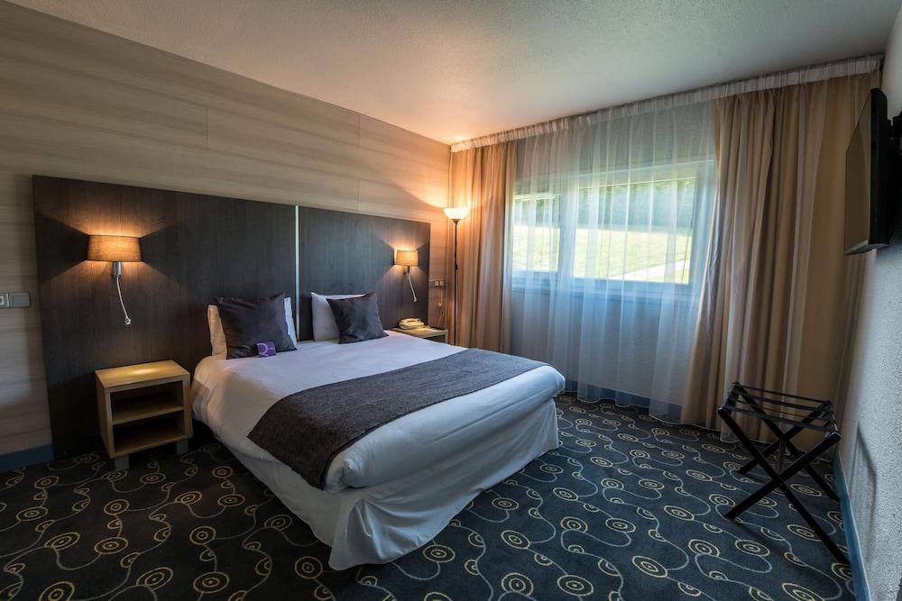 Mercure Annecy Sud Room