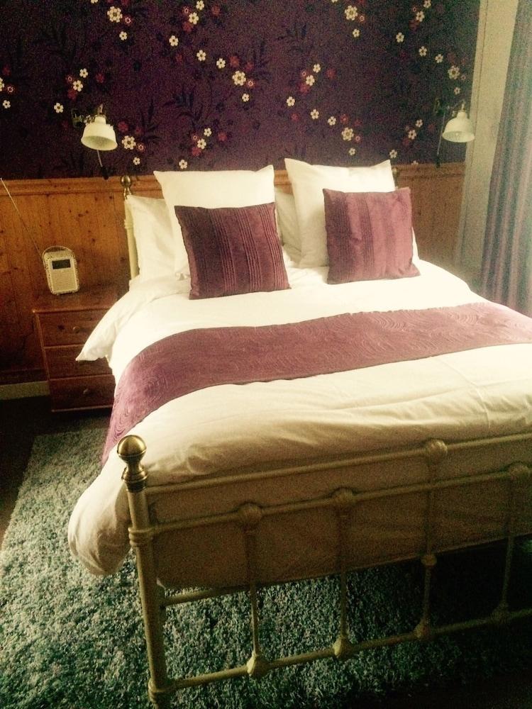 The Old Parsonage Room
