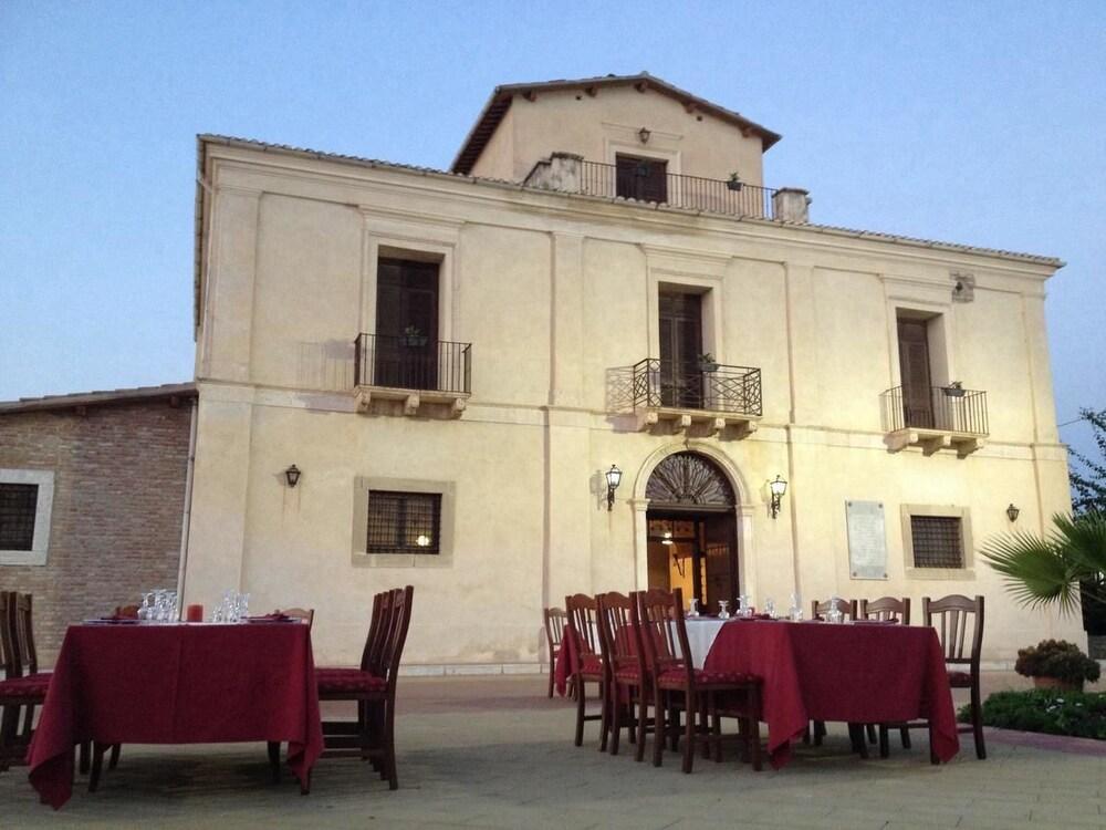 Casina dei Mille