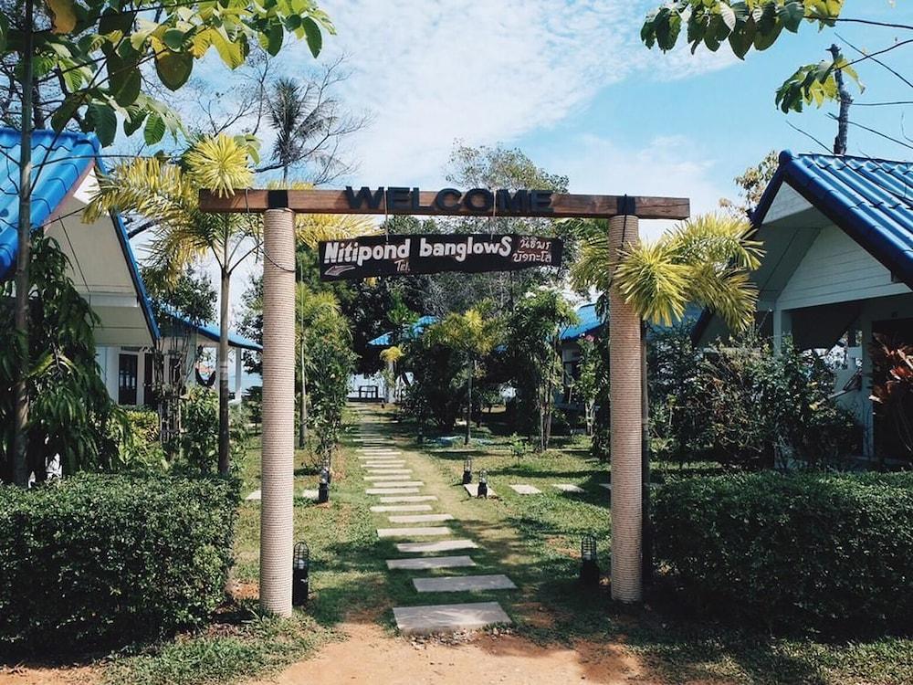 Nithiporn Resort Exterior detail