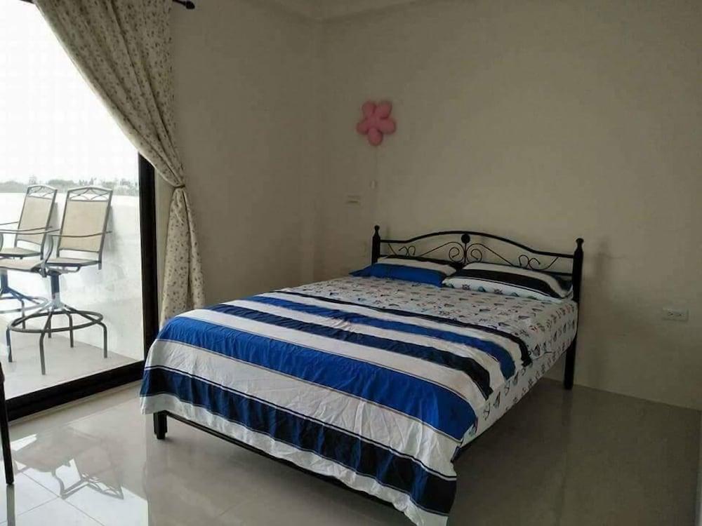 Random Room