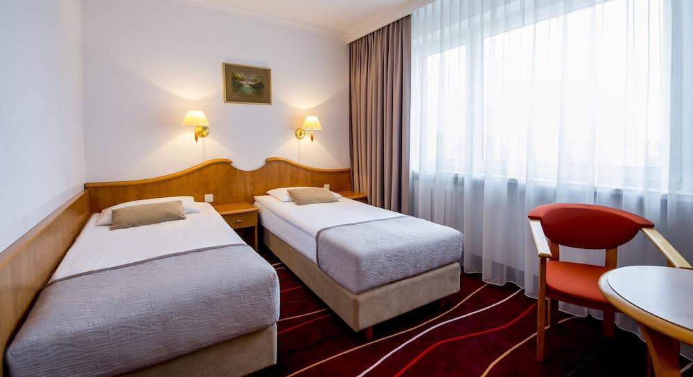 Hotel Felix Room