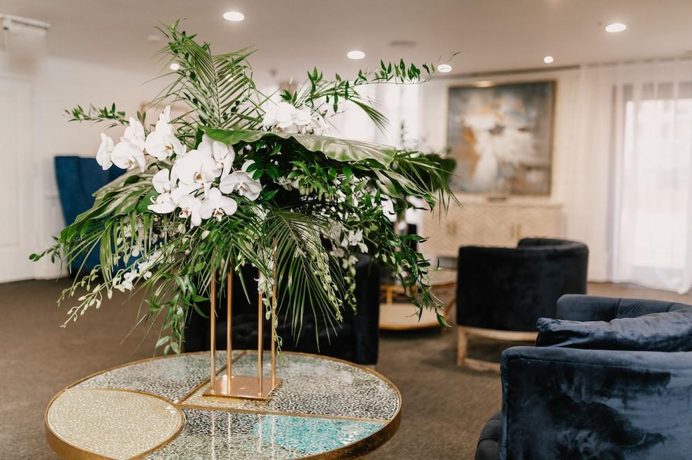 Alexander by Design Suites Interior Detail