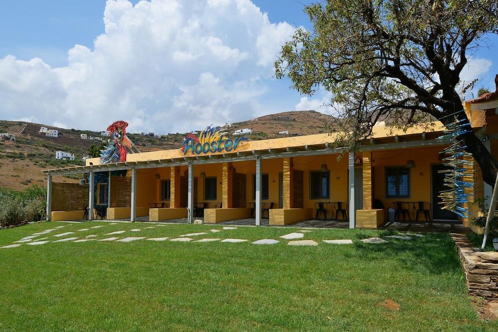 Rooster Guesthouse Rooms