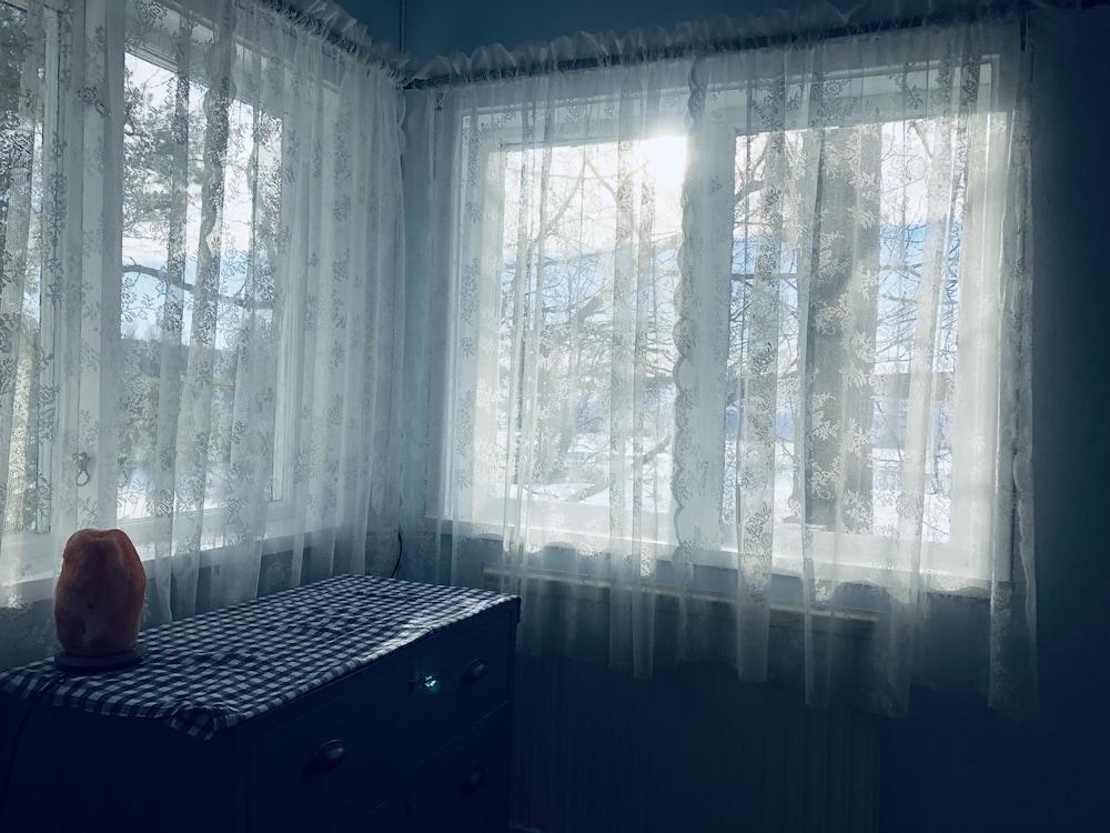 ليلخيكونفالج كوتيدج أوفرلوكينج ذا ريفر سونا