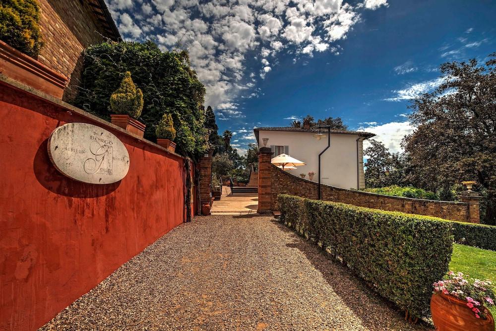 Borgo Grondaie Exterior