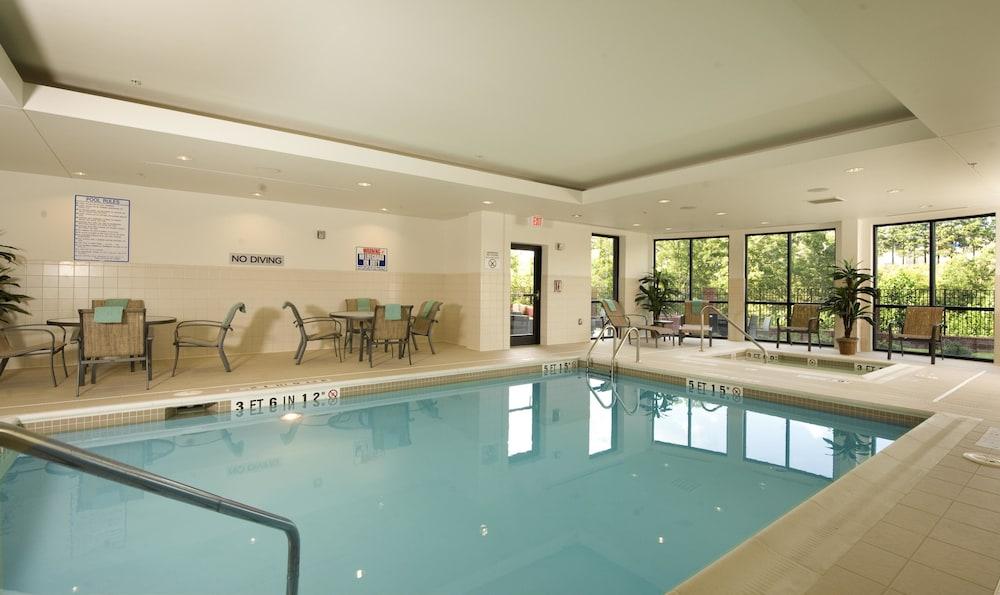 كورت يارد باي ماريوت أتلانتا بوفورد حمام سباحة مغطى