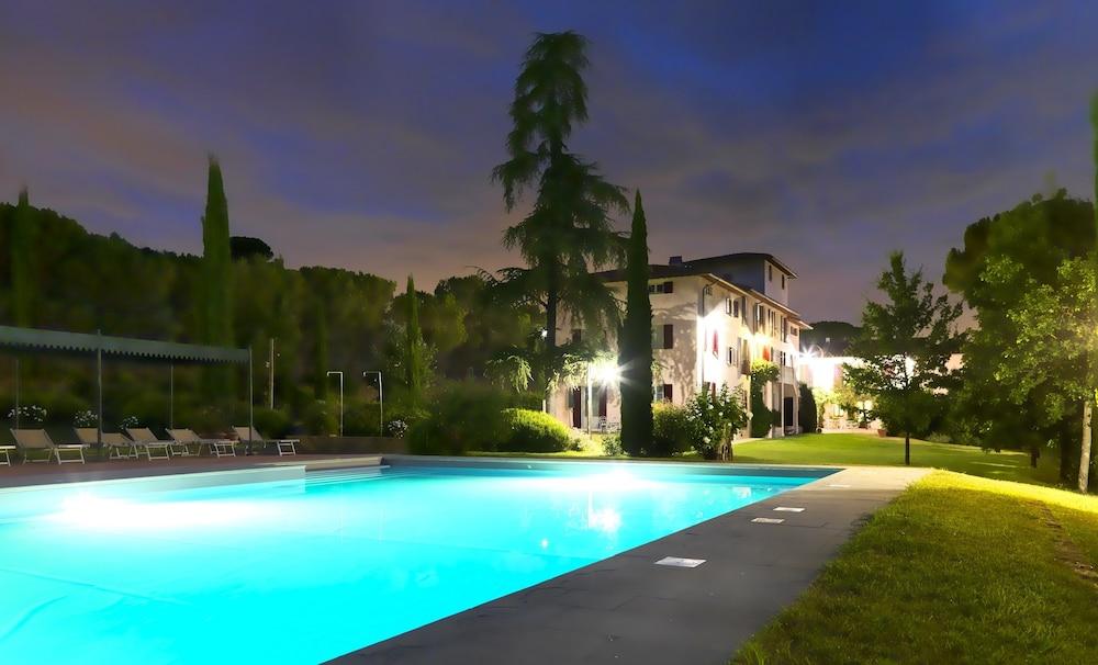 Agriturismo La Canonica Waterslide