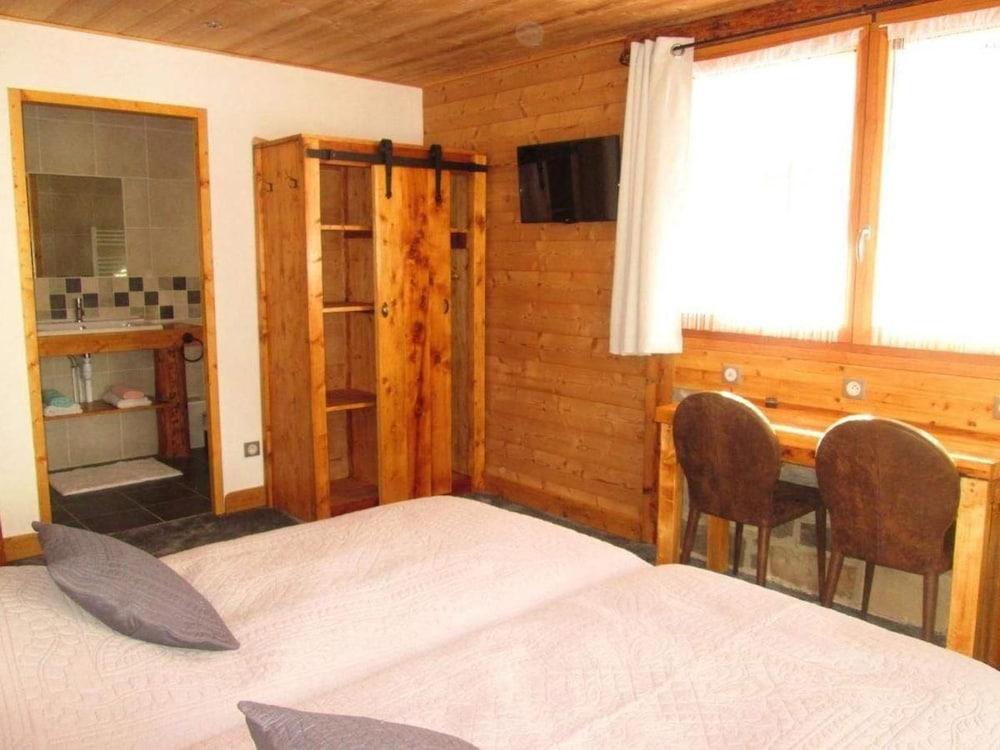 Chalet Monte Bianco Room