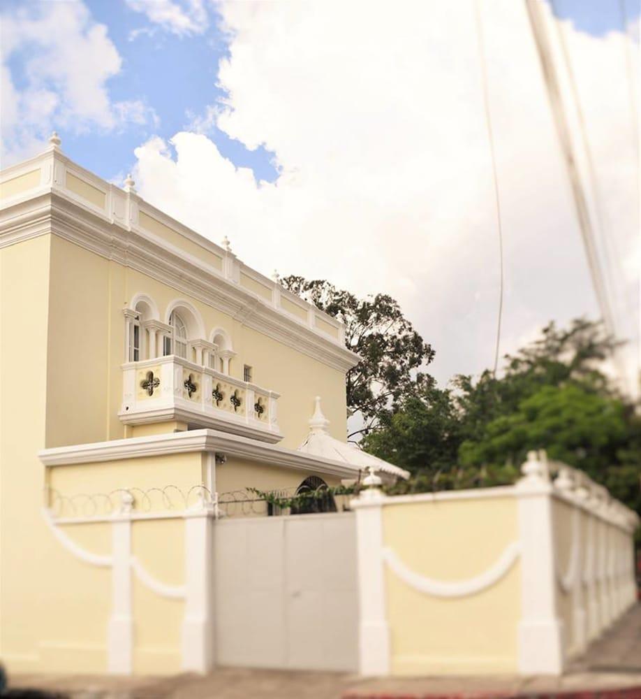 Palacio de Jocotenango Hotel Featured Image