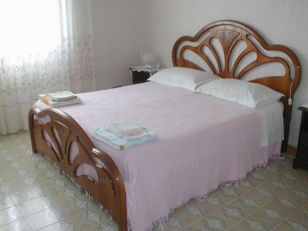B&B I Calanchi Featured Image