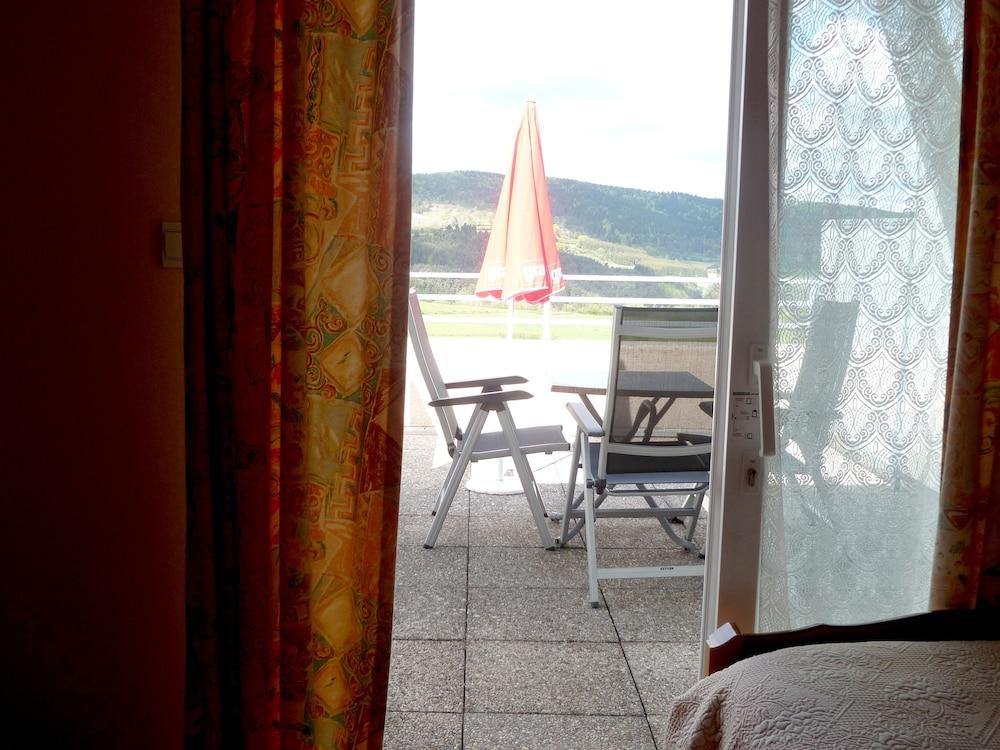 لوجي أوتيل لو بانوراميك غرفة