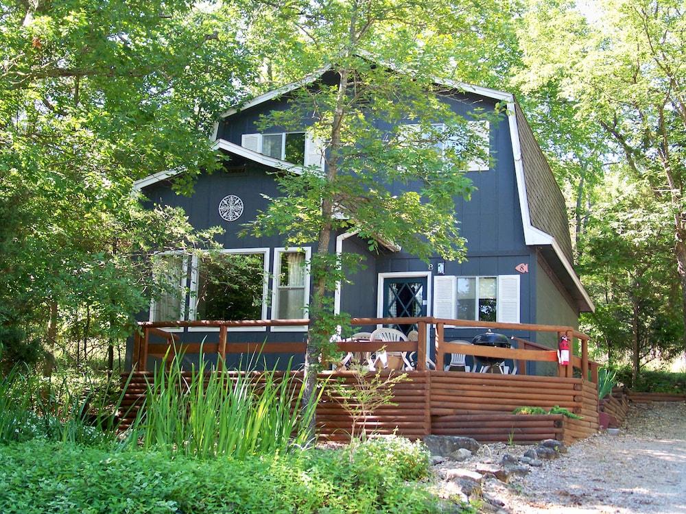Tribesman Resort Exterior