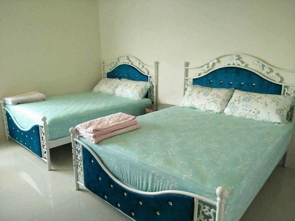 Random Room