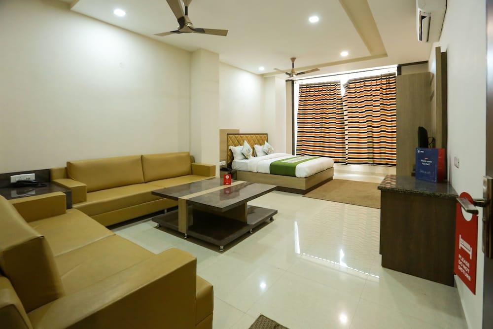 أو واي أو 9007 رويال كراون