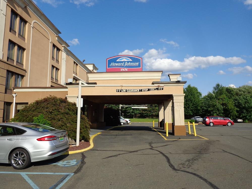 هاورد جونسون باي ويندام سوفرن المنطقة الخارجية