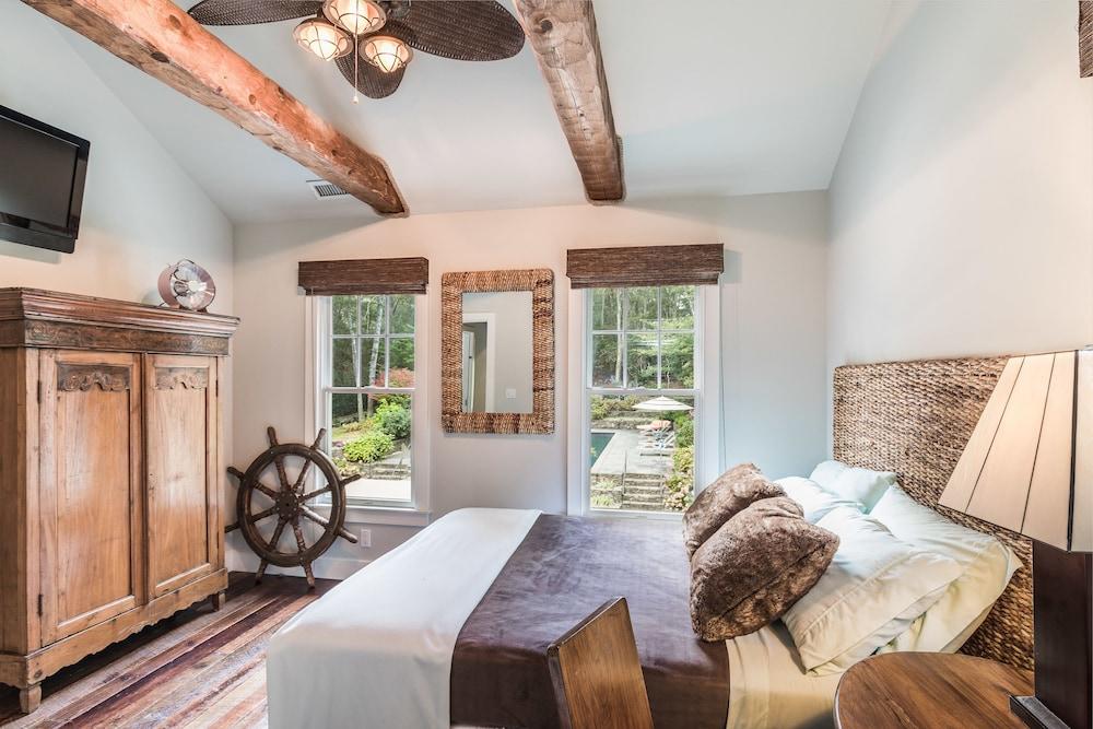 كاسا نيومارك هوليداي هوم 7 بست ستايز 1