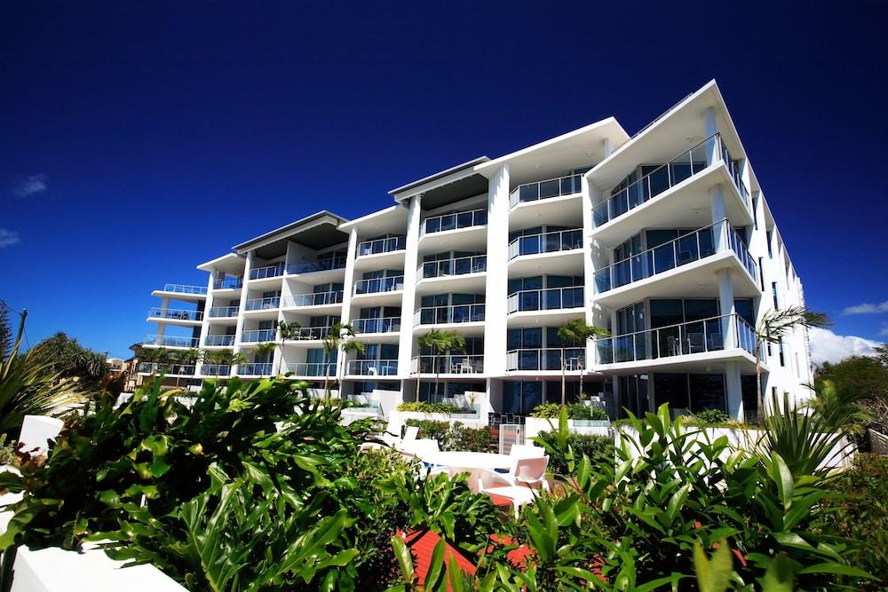 C Bargara Resort Exterior