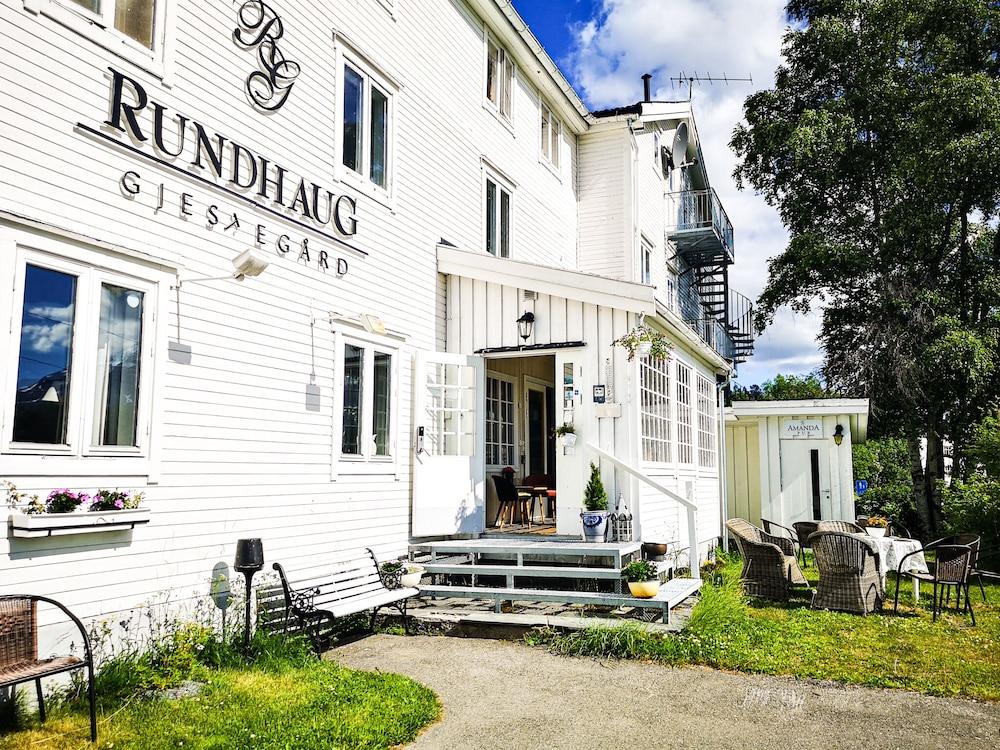 Rundhaug Gjestegård Featured Image