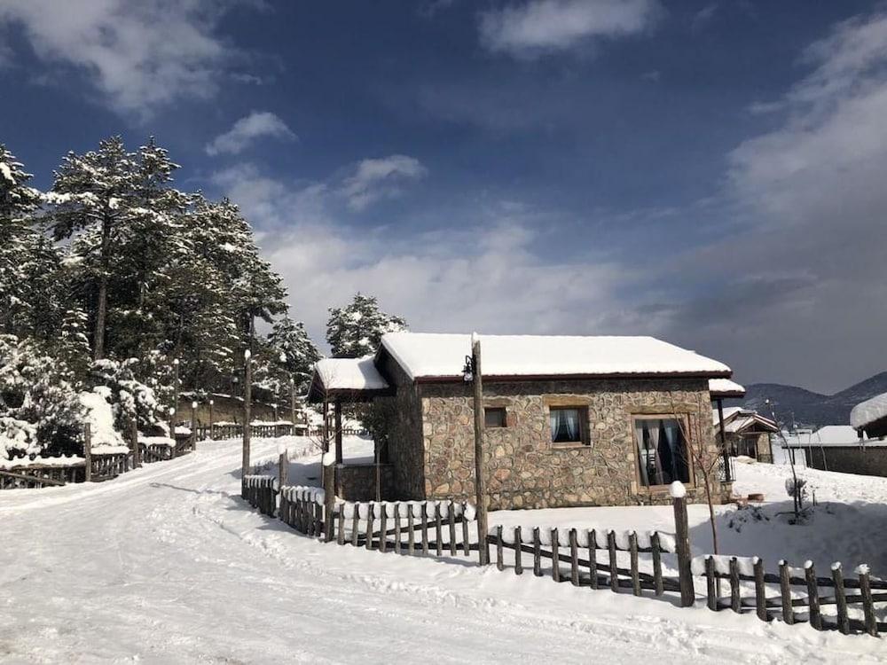 Cameli Tas Konaklar Exterior