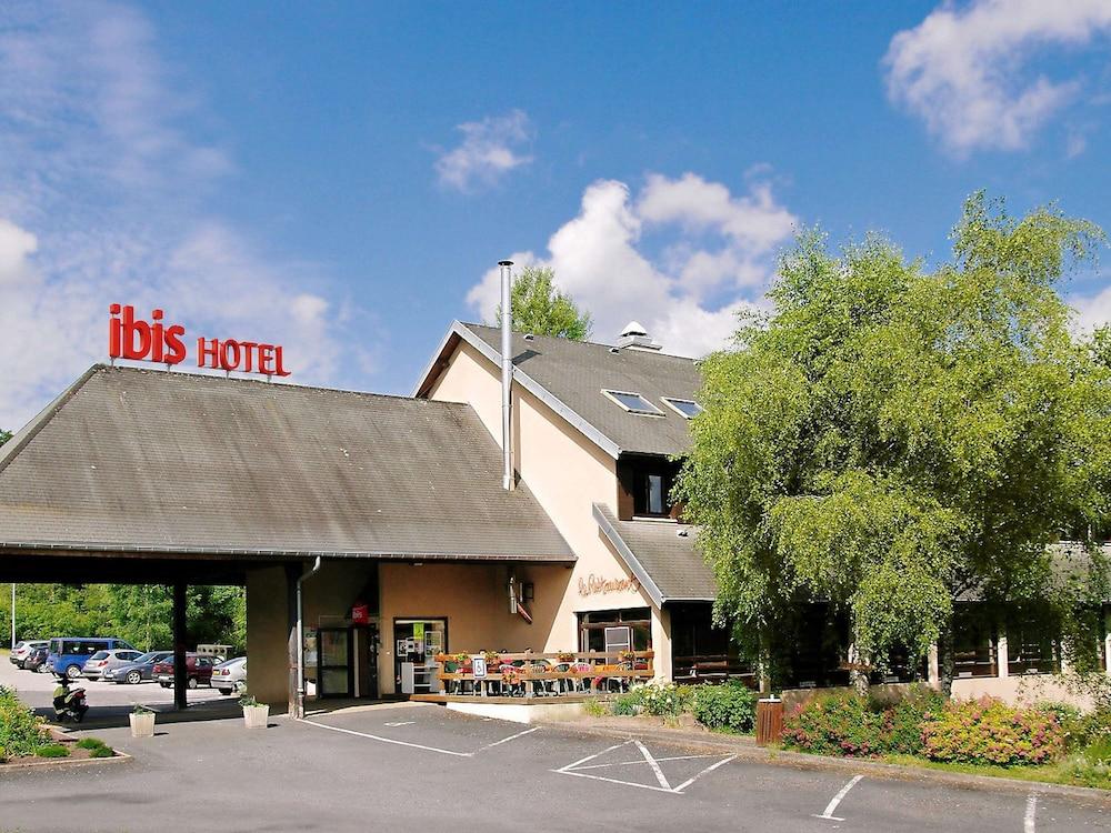 ibis Egletons Exterior