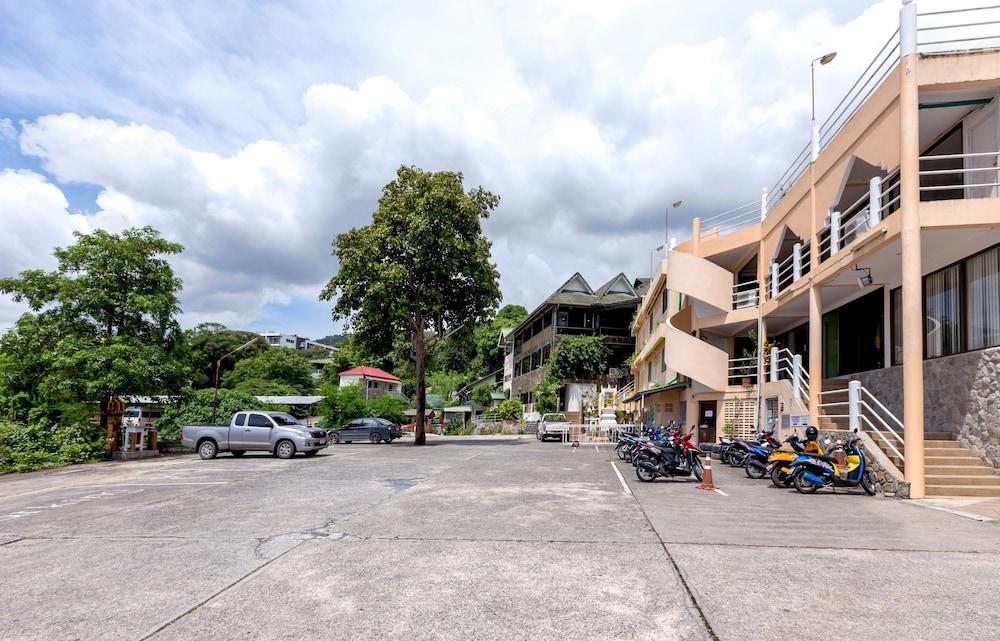 رويال هوتل كراون آند بالم سبا ريزورت داخلي