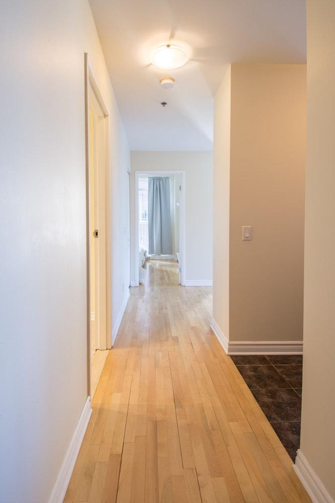 أيري داون تاون أبارتمنتس باي نواج تفاصيل الفندق من الداخل