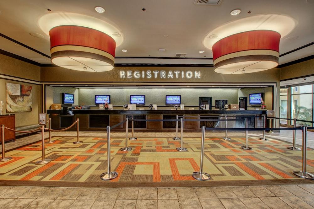 Golden Nugget Laughlin Reception
