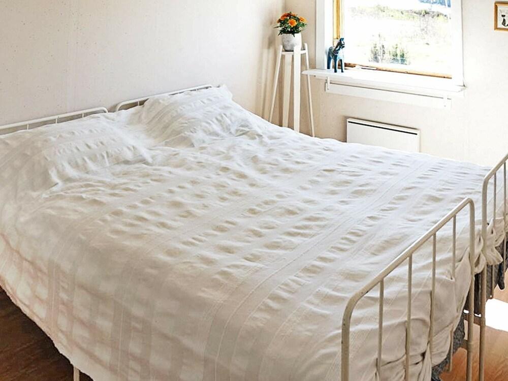 5 بيرسون هوليداي هوم إن فالدمارسفيك غرفة