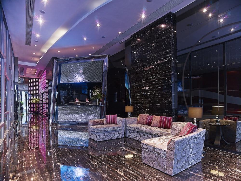 Dorsett Kwun Tong, Hong Kong Lobby