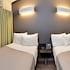 Studio 6 Toronto Guestroom