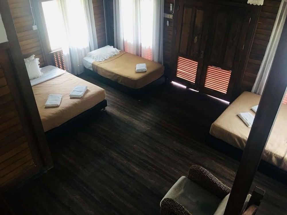 Bayu Lestari Island Resort Room