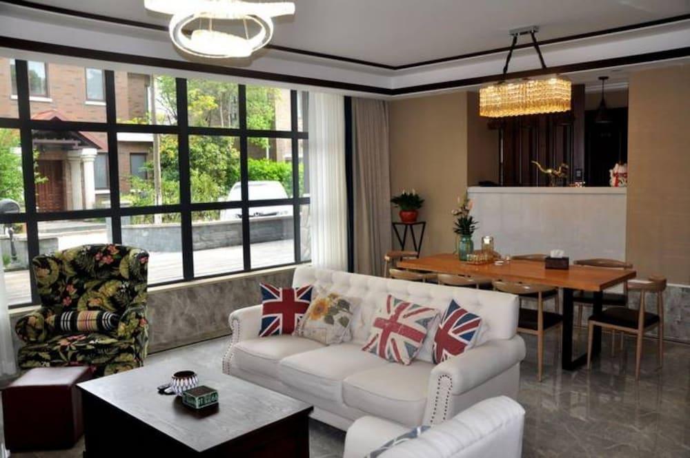 شانجهاي واي يو إن كيو آي فيلا داخلي