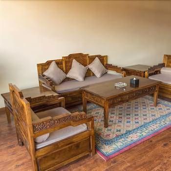 Shellong Manor Guestroom