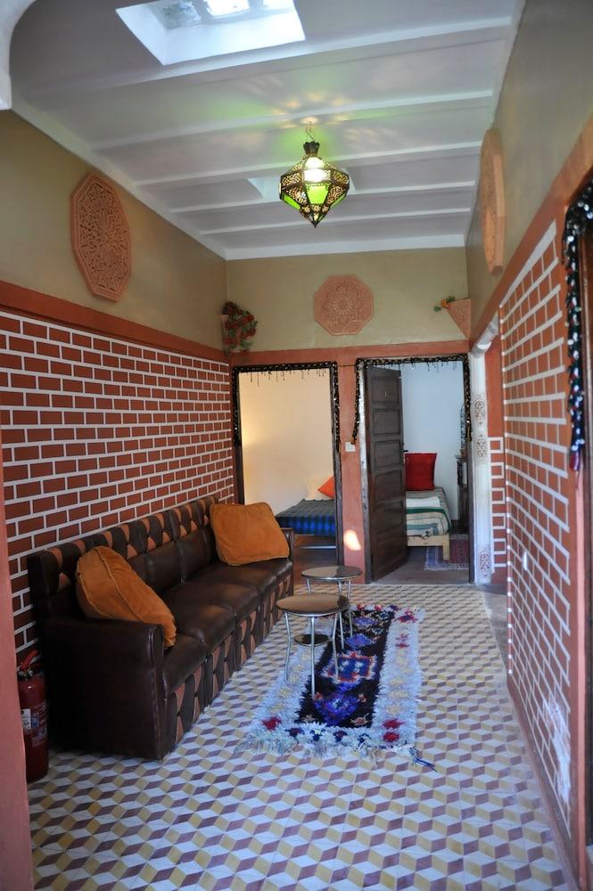 Mandar Kebir Room