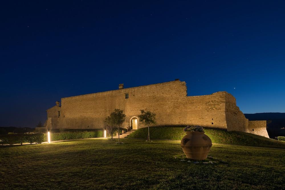 BORGO DI GALLANO Exterior