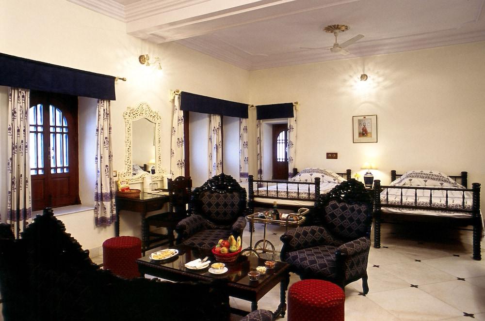 The Laxmi Niwas Palace Room