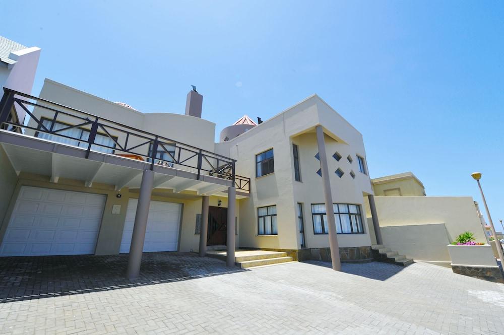 Blue Lily Langstrand Self Catering Featured Image