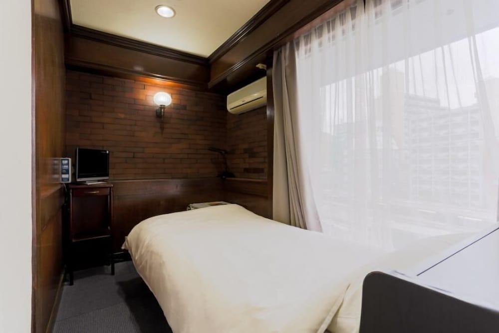Capsule and Sauna Narimasu - Caters to Men Room