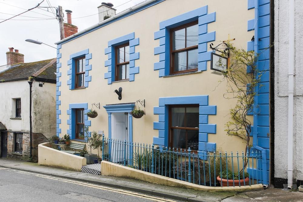 The Old Parsonage Featured Image