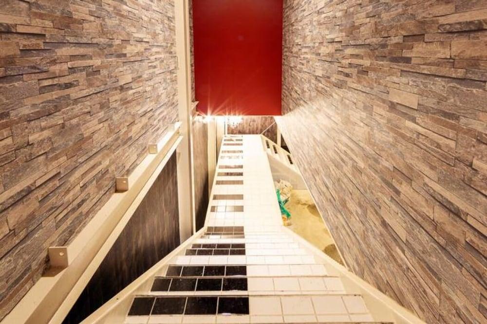 Ms Studio Interior Entrance