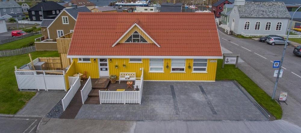 Akkeri Guesthouse