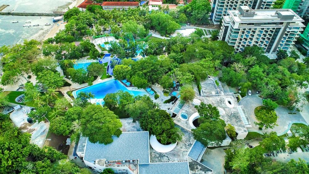 Tambuli Seaside Resort and Spa Featured Image