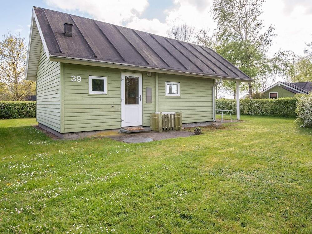 4 بيرسون هوليداي هوم إن غريندستيد