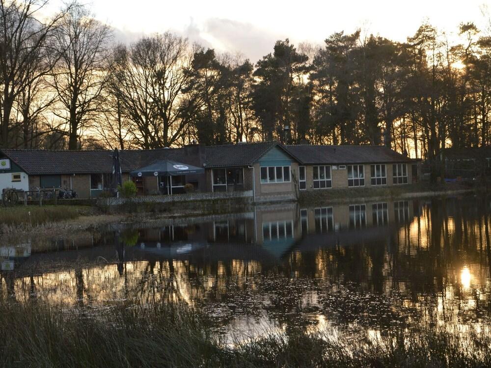 Unique Holiday Home in Stramproy near Forest Exterior