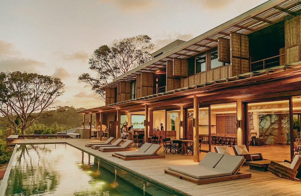 Barracuda Hotel & Villas