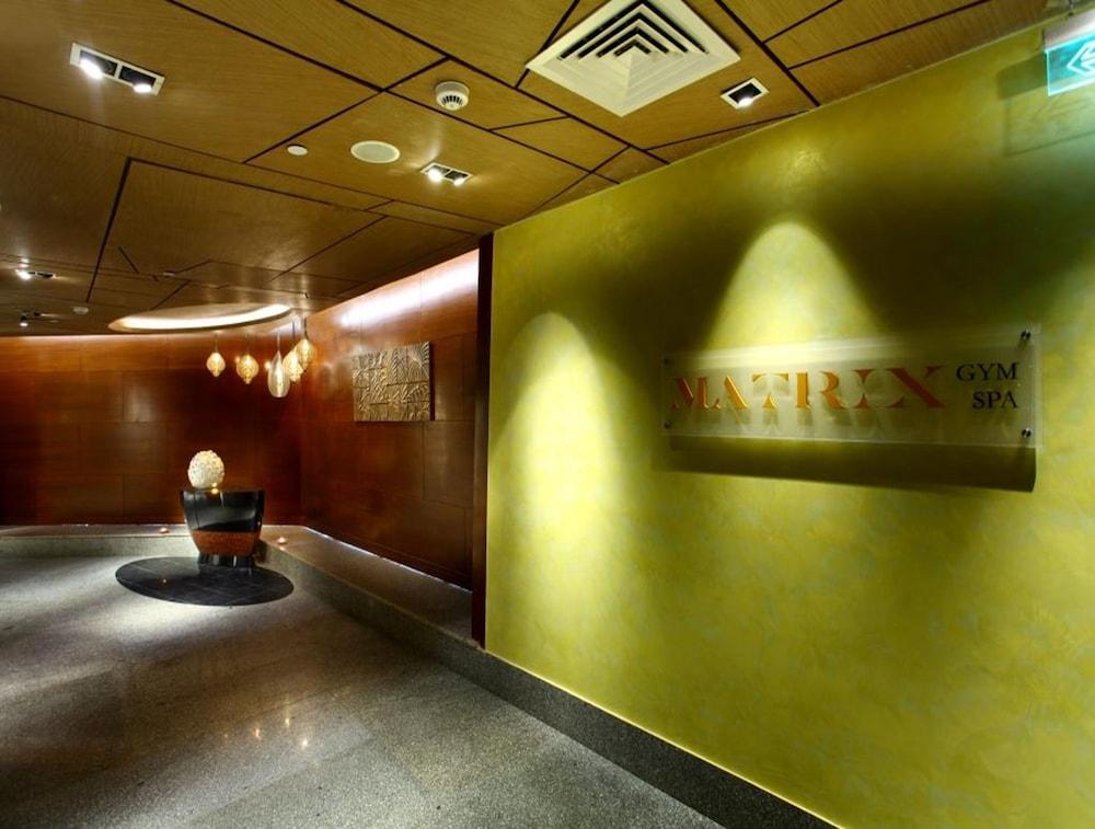 Mahagun Sarovar Portico Suites Ghaziabad