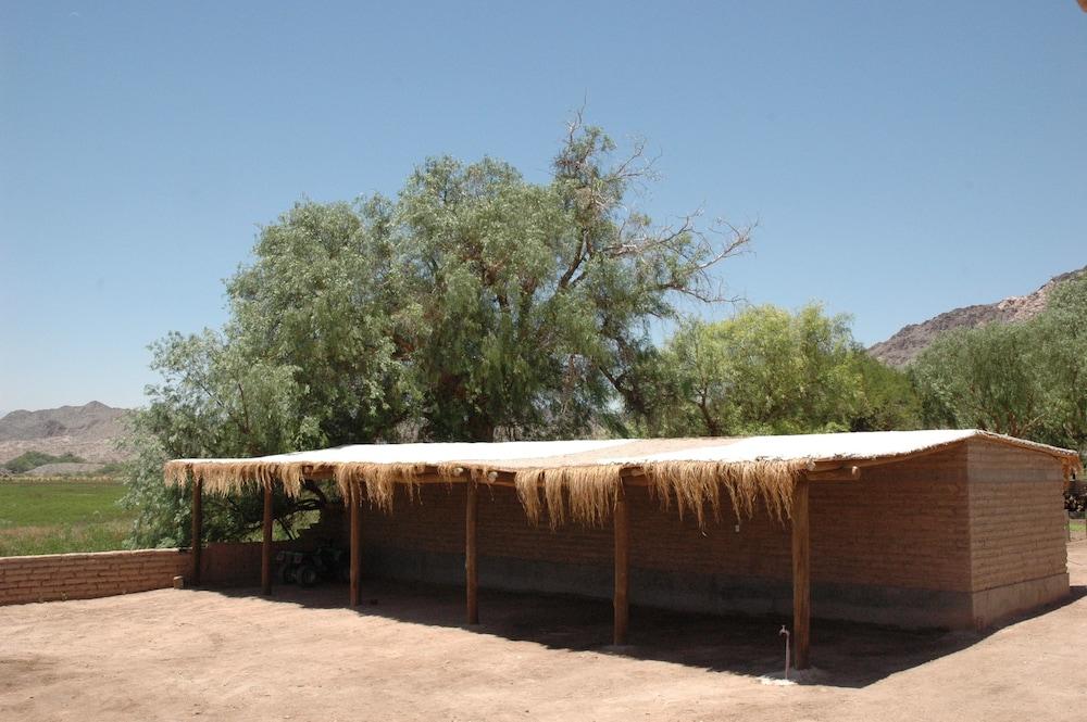 هاسيندا دي مولينوز المنطقة المحيطة بالمنشأة