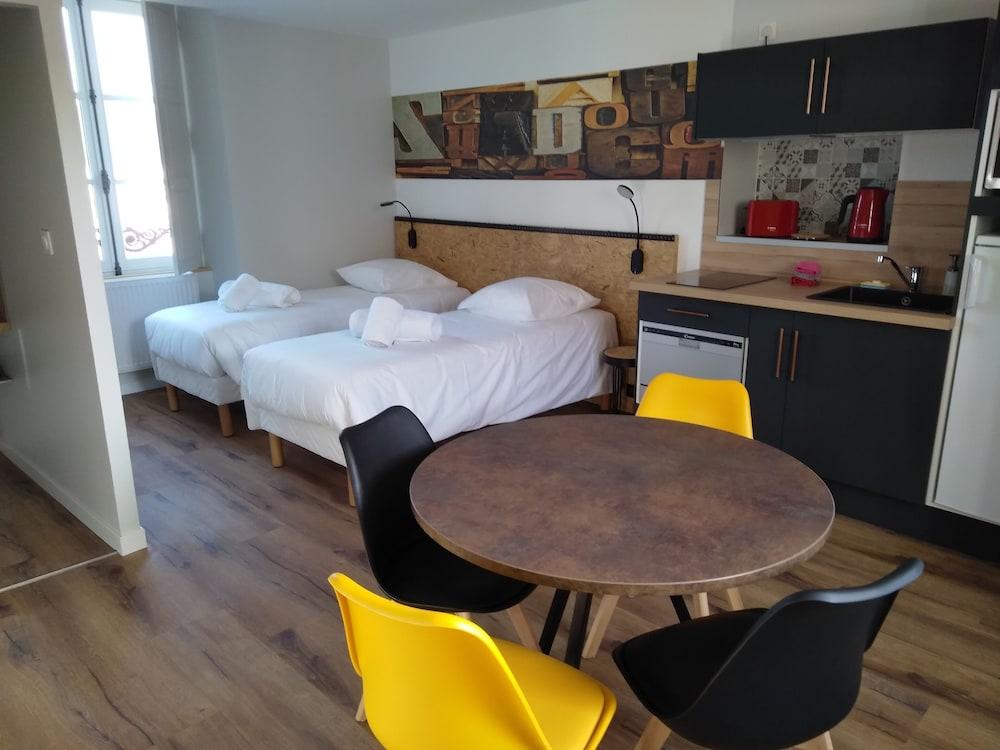 Malicorn' Appart-hôtel Interior