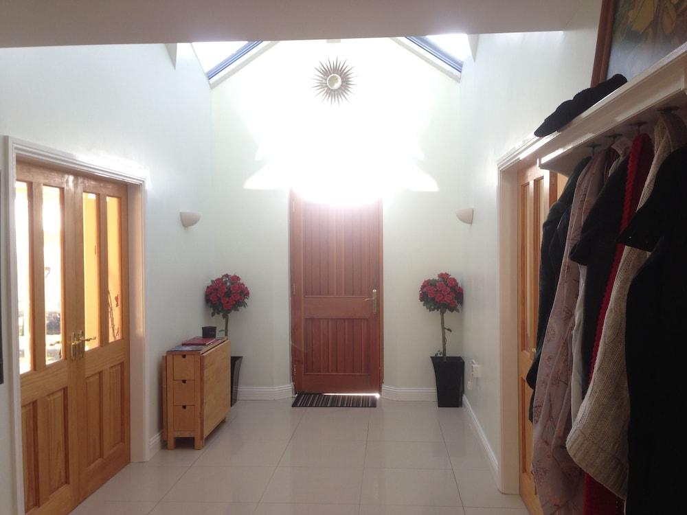 ذا فيو آت 37 بد آند بريكفاست الردهة